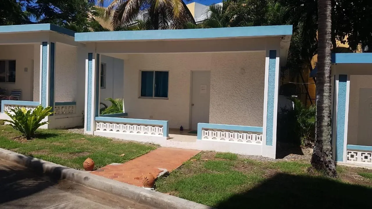 בית נופש Sosúa Bungalow 2 Stay At Waterfront -Playa Alicia Is Finally Open הרפובליקה הדומיניקנית