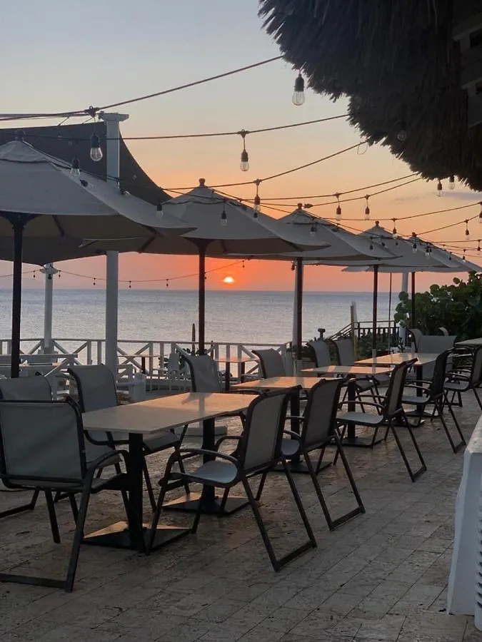 Sosúa Bungalow 2 Stay At Waterfront -Playa Alicia Is Finally Open